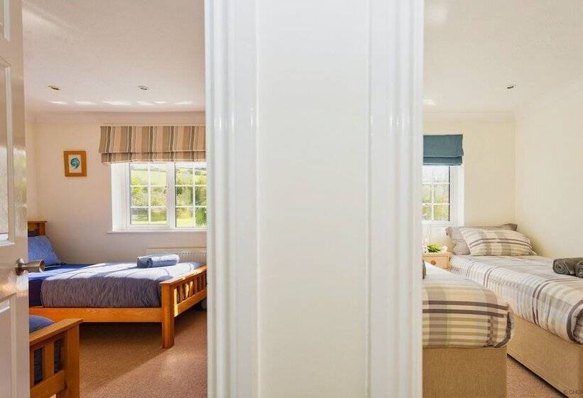 Croyde Meadowbank 4 Bedrooms