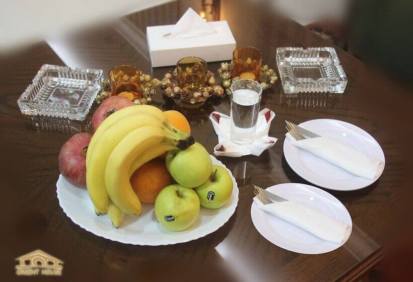 Orient House Hotel Suites