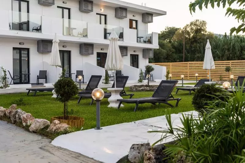 Rooms 48 By Zante Plaza