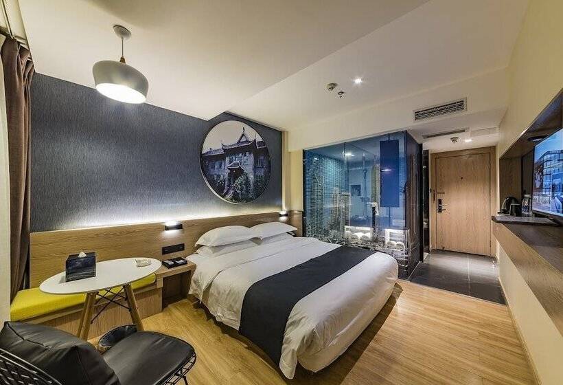 Hollyston Hotel Of Chengdu