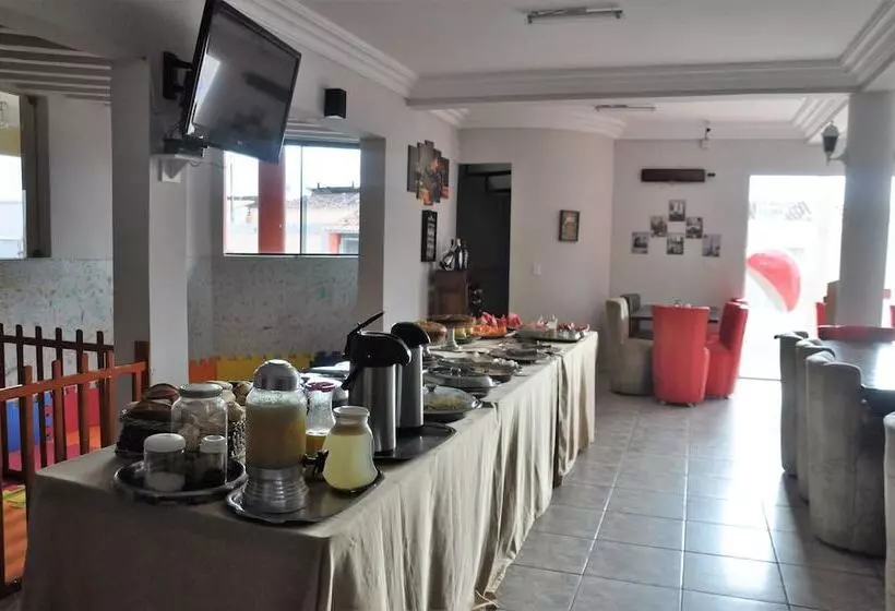 Hotelli Diamantina Palace