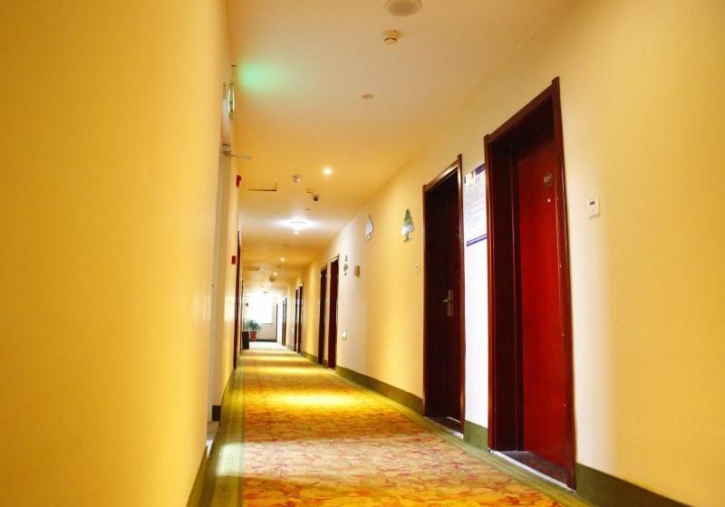 酒店 Greentree Inn Zaozhuang Taishan Road Shituanxiao Express