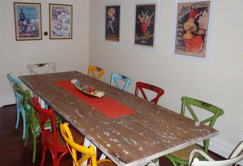 בית מלון כפרי Hamptons Inn Bed & Breakfast