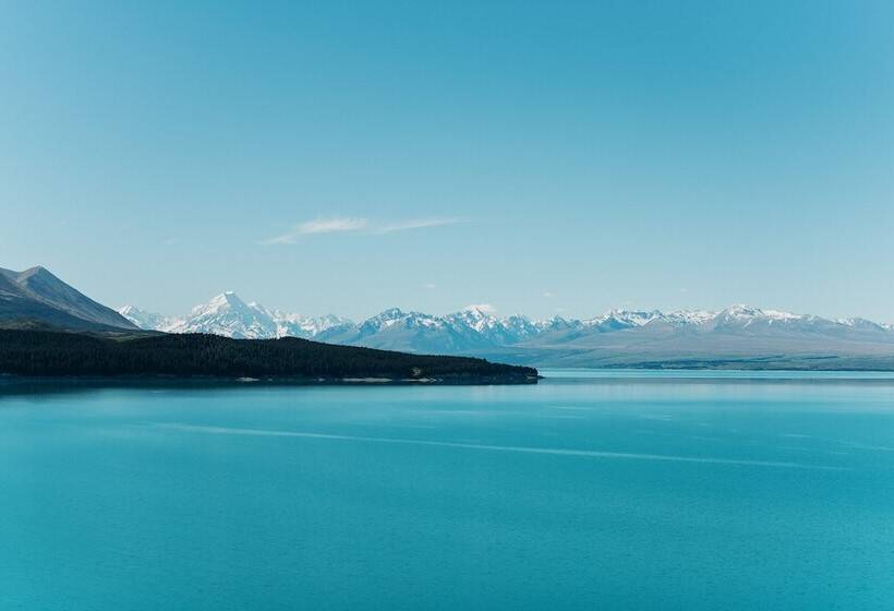 ホテル Mt Cook Lakeside Retreat