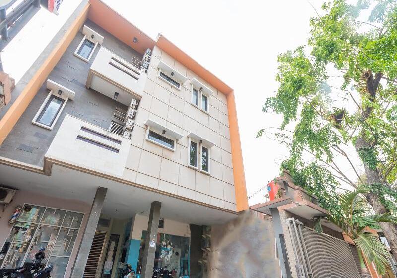 בית מלון כפרי Oyo 1435 Residence 446