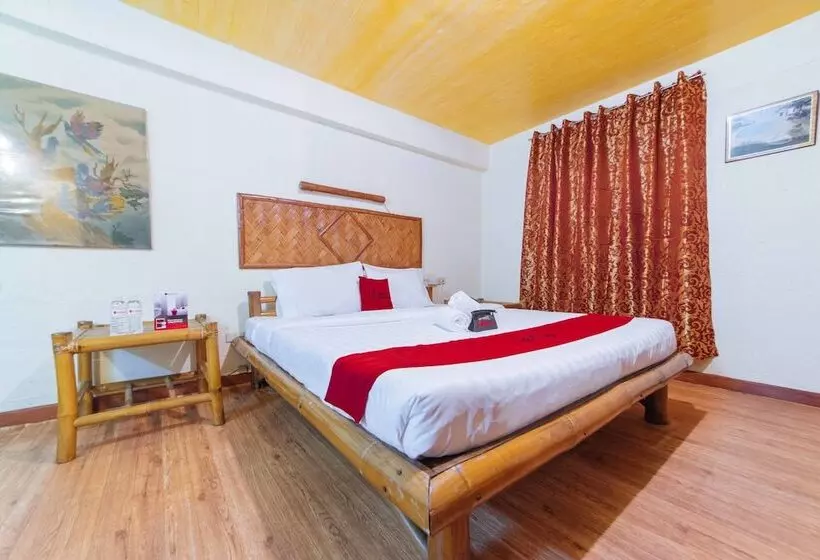 Hotelli Reddoorz Premium @ Clarkview Angeles City