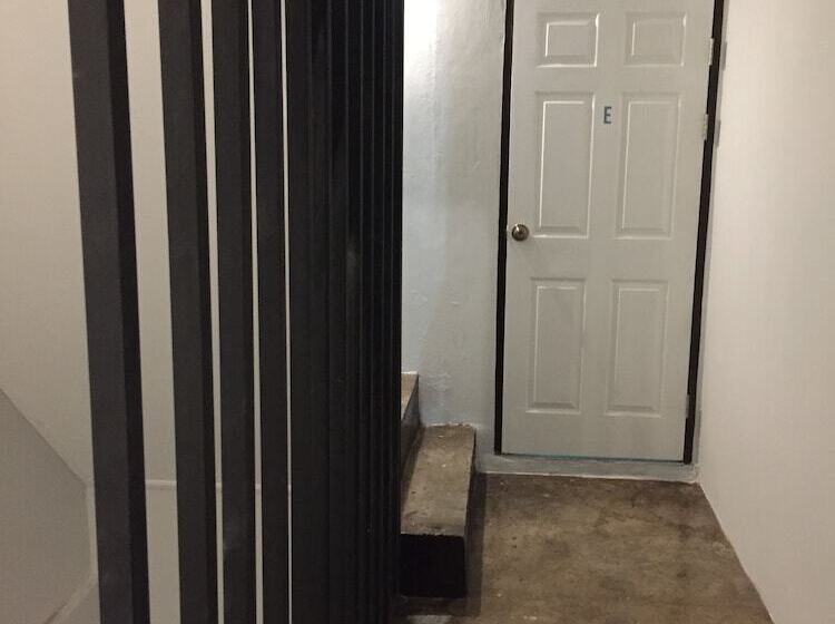 酒店 Time At Phayao Homestay