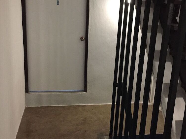 酒店 Time At Phayao Homestay