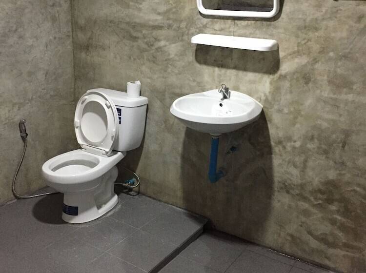 酒店 Time At Phayao Homestay