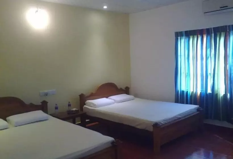 Hotelli Wilpattu Dilsara Holiday Resort