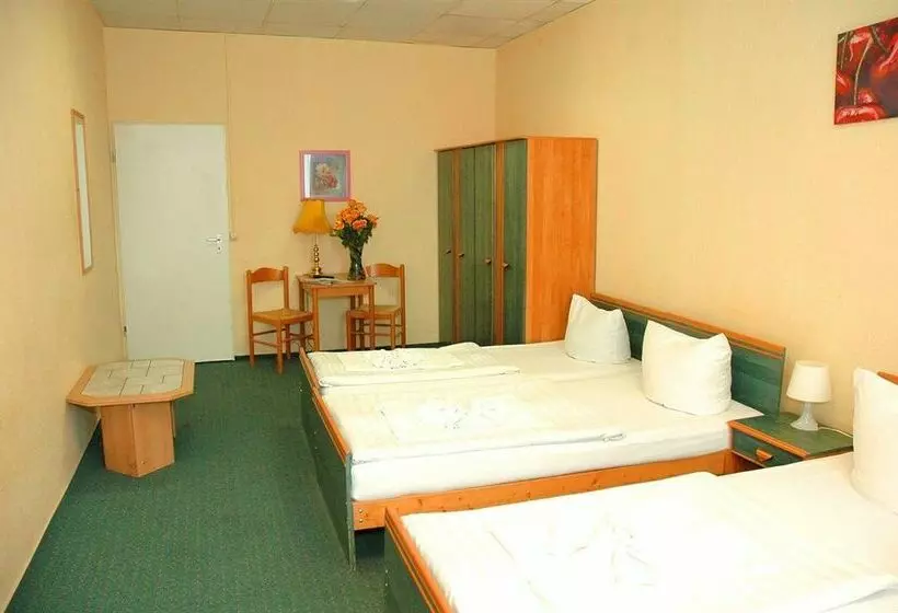 City Hotel Ansbach Am Kadewe