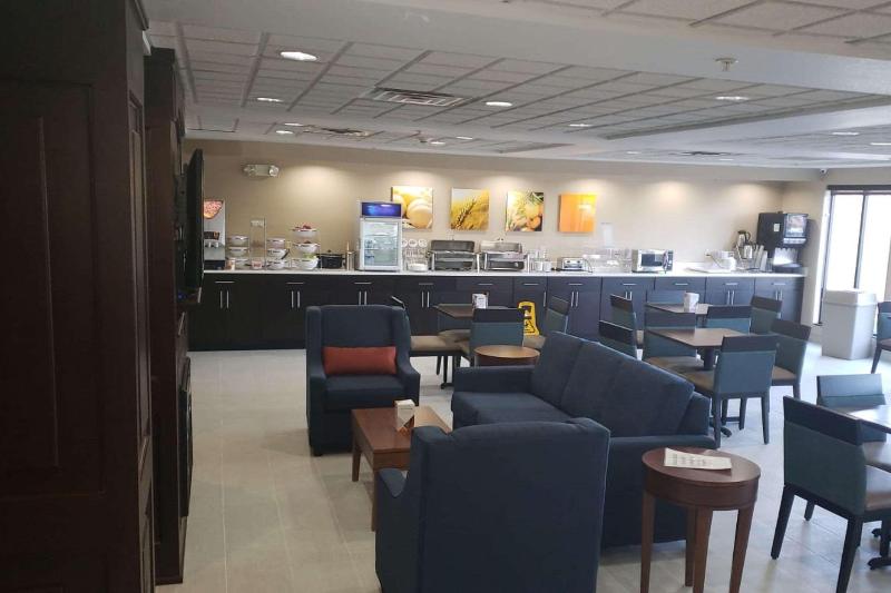 فندق Comfort Inn & Suites Decatur Forsyth