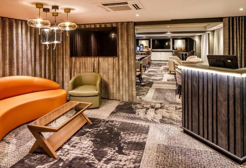 Отель Crowne Plaza Manchester Airport, An Ihg