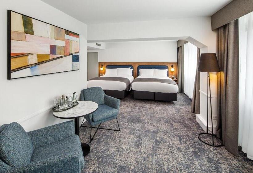 Отель Crowne Plaza Manchester Airport, An Ihg