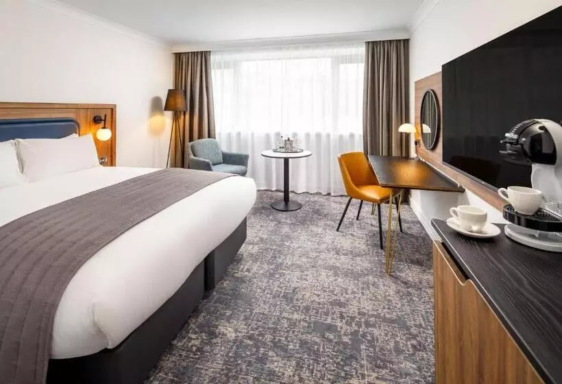 ホテル Crowne Plaza Manchester Airport, An Ihg