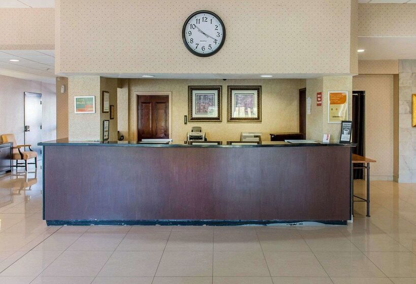 فندق Econo Lodge