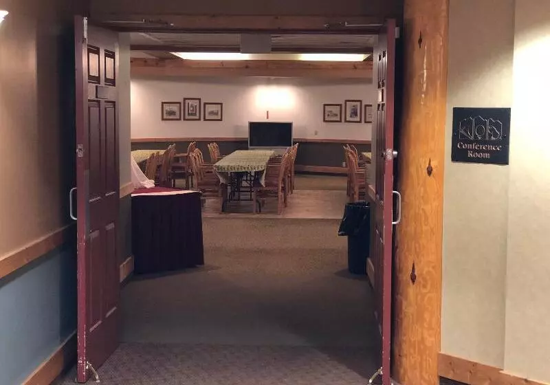 Hotel Fernie Stanford Resort