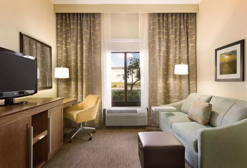 호텔 Hampton Inn & Suites Tarpon Springs