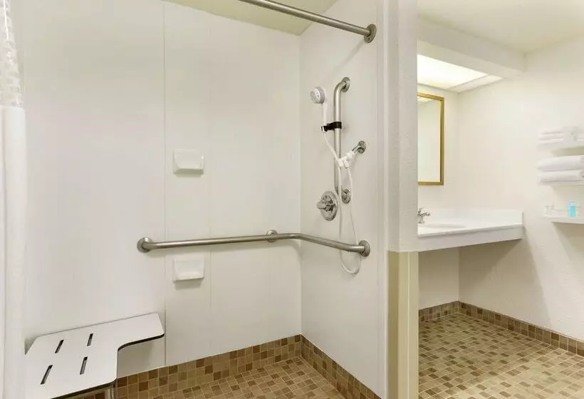 호텔 Hampton Inn & Suites Tarpon Springs