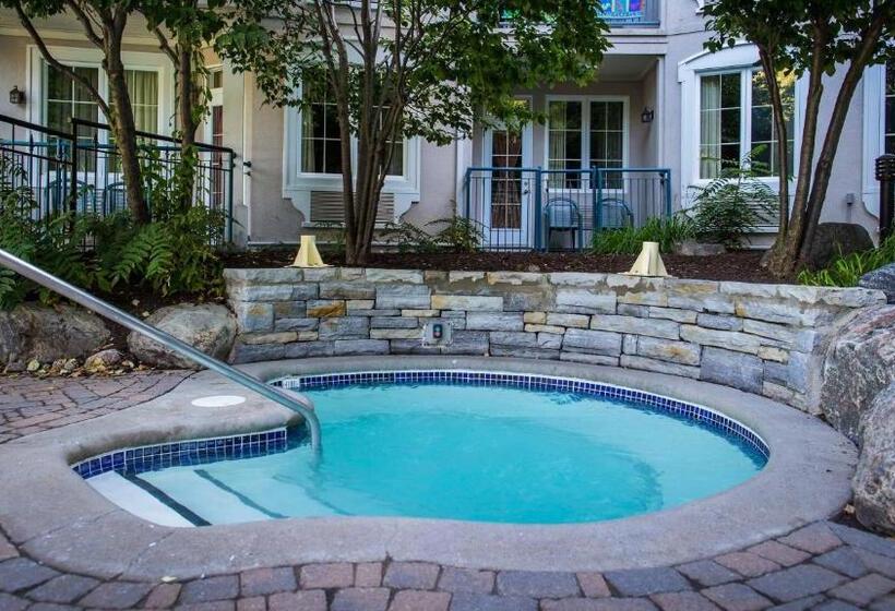 Hotel Holiday Inn Express & Suites Tremblant, An Ihg