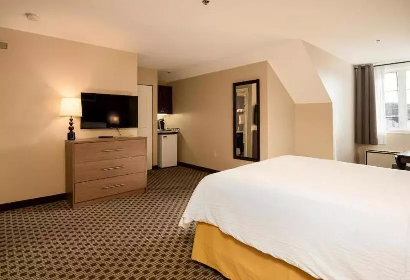 בית מלון כפרי Holiday Inn Express & Suites Tremblant, An Ihg