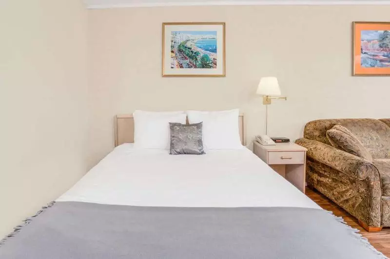 Hotel Howard Johnson By Wyndham Enderby