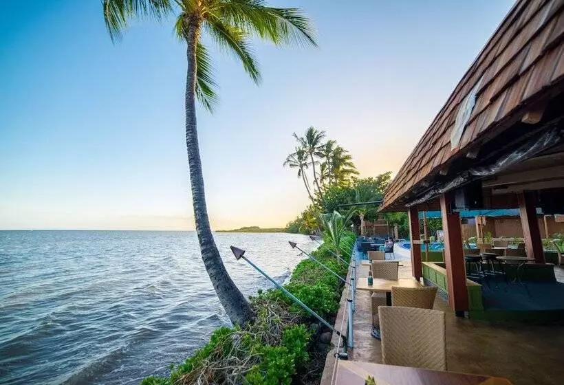 هتل Molokai