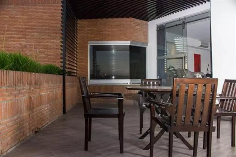 Nehotel Nueva Estancia