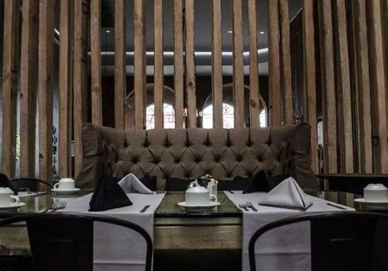 Nehotel Nueva Estancia