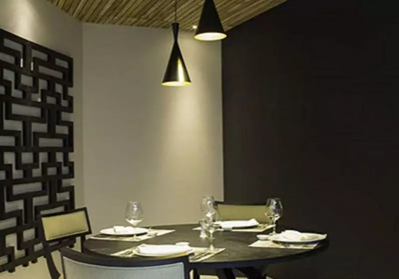 Nehotel Nueva Estancia