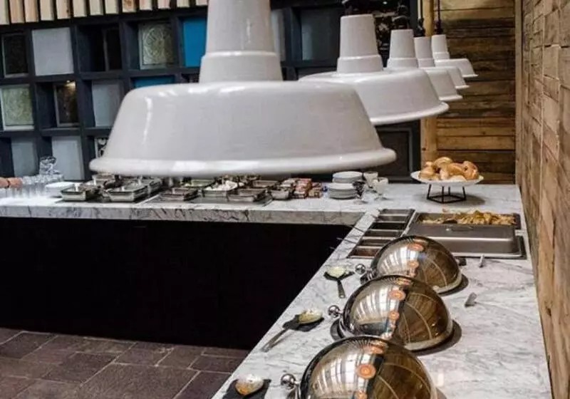 Nehotel Nueva Estancia