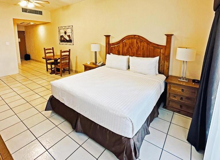 Hotel Sea Of Cortez Beach Club