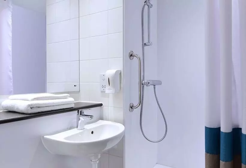 هتل Travelodge London Farringdon