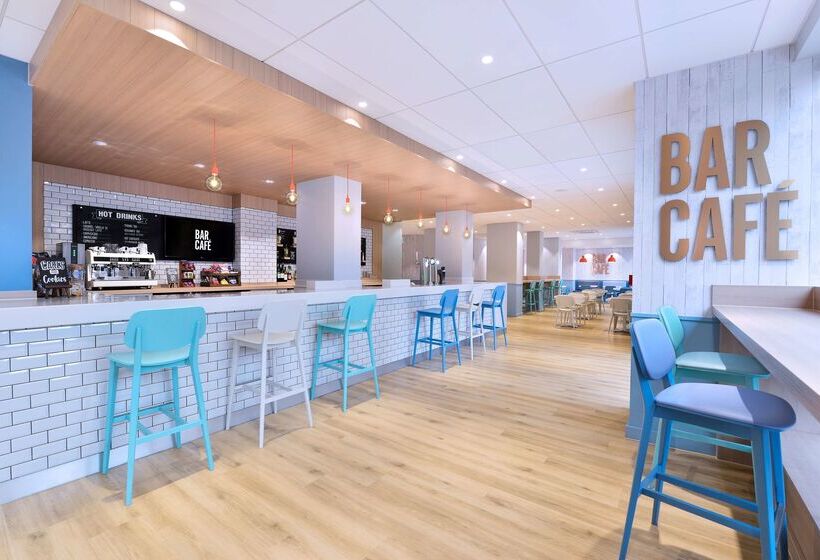 هتل Travelodge London Farringdon