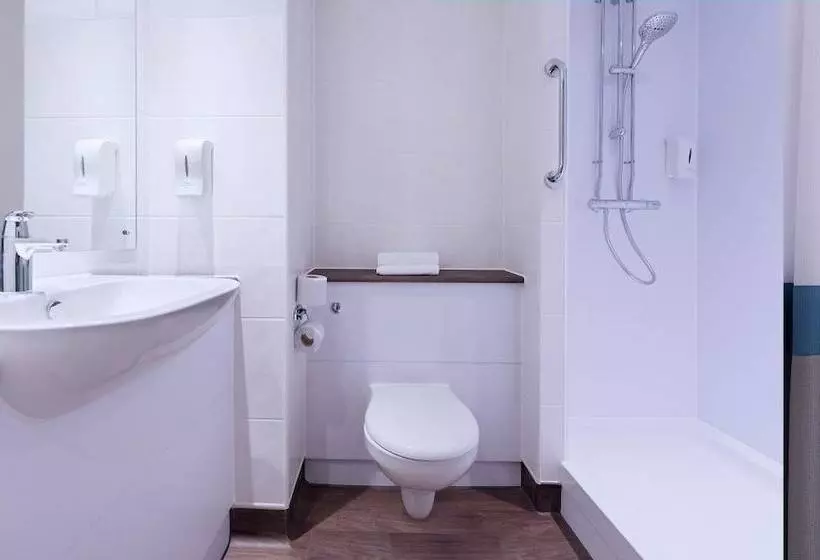 هتل Travelodge London Farringdon