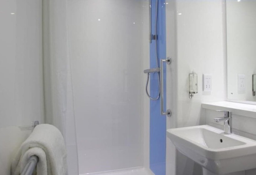 هتل Travelodge London Farringdon