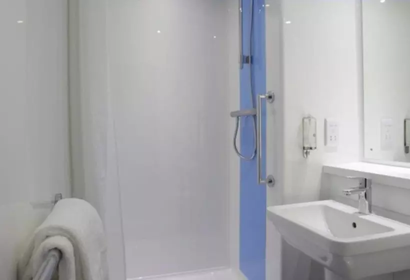 هتل Travelodge London Farringdon