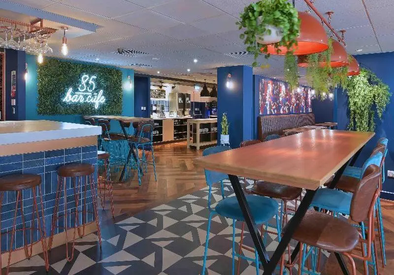 Hotelli Travelodge London Farringdon