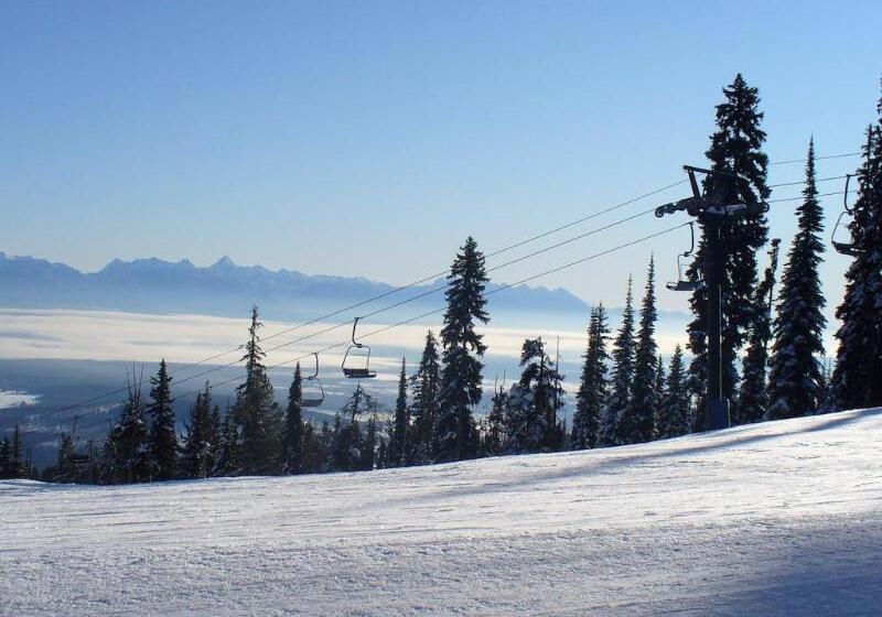 Hotel Trickle Creek Lodge