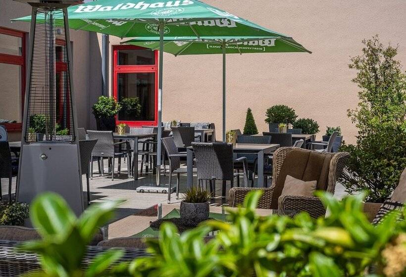 Maximilian Hotel & Apartments Weil Am Rhein / Basel