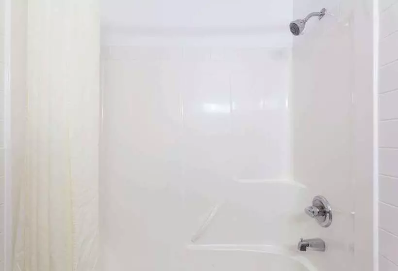 모텔 Super 8 By Wyndham Hinton