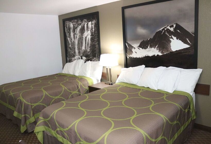 Мотель Super 8 By Wyndham Hinton