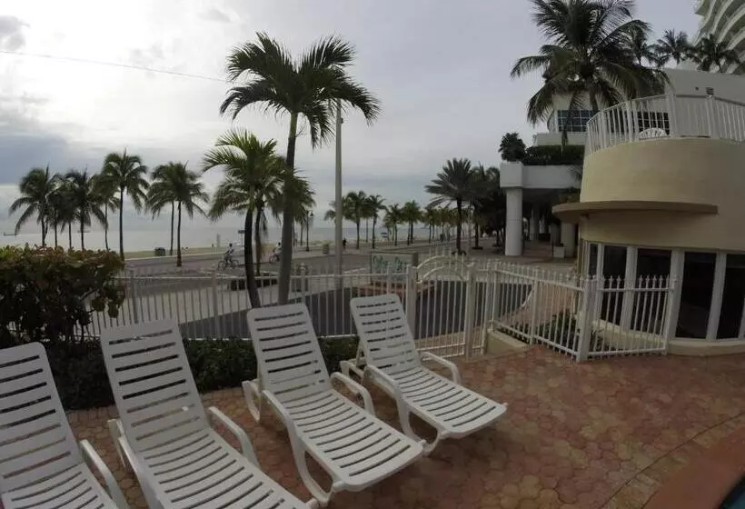 Silver Seas Beach Resort