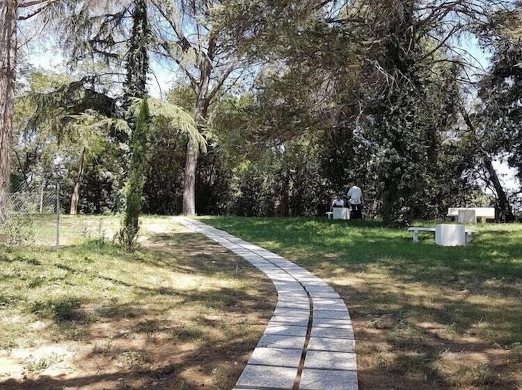 פונדק Vatican Area Hotel Holiday Rooms