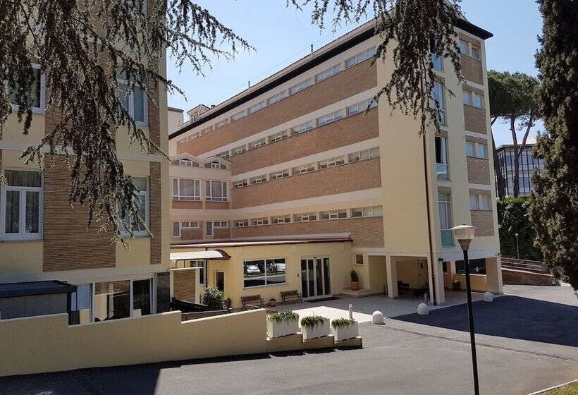 פונדק Vatican Area Hotel Holiday Rooms