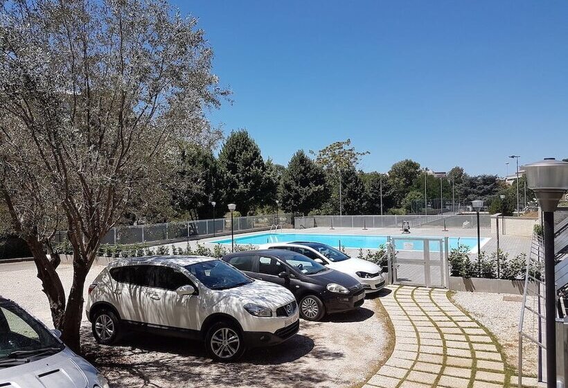 פונדק Vatican Area Hotel Holiday Rooms