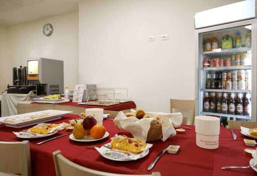 פונדק Vatican Area Hotel Holiday Rooms