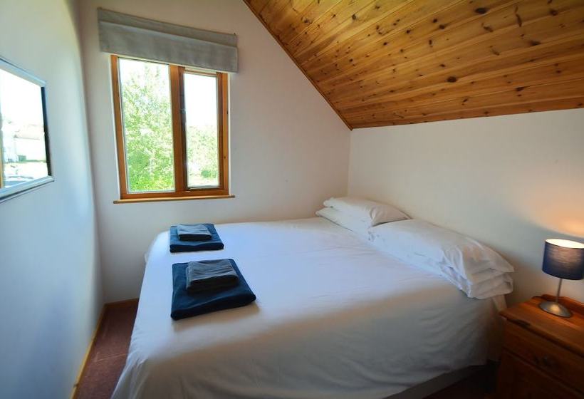 住所 Mallard Lodge