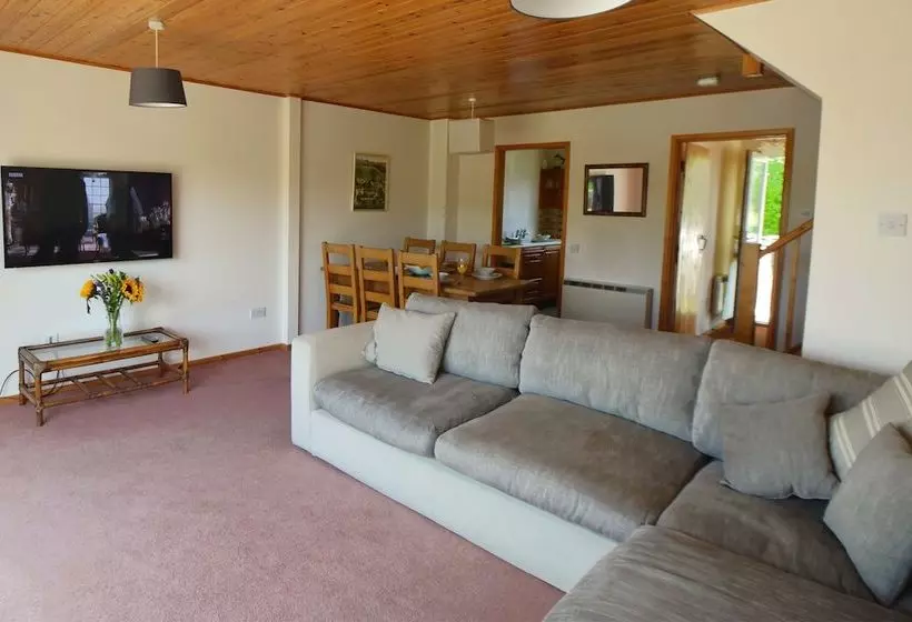 Residenssi Mallard Lodge