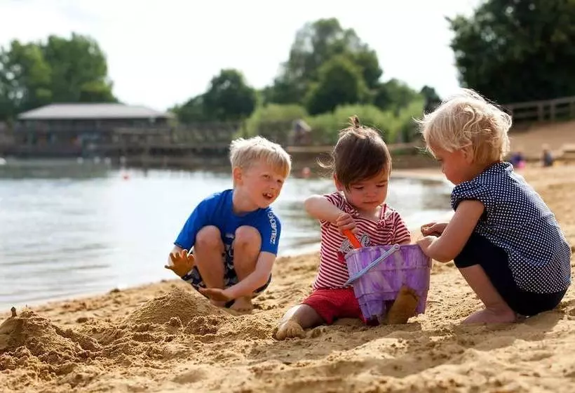 Residenssi Mallard Lodge